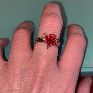 🆕NIP:Red Rose Gold and Silver Plated Ring: Size 9 w/ cubic zirconia gems
